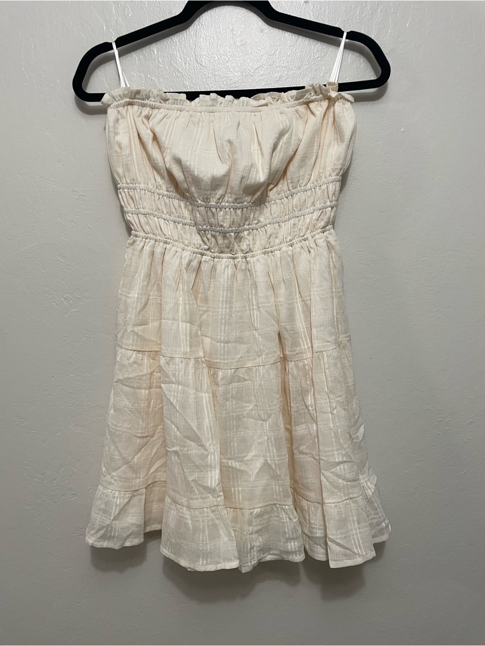 NEW Thirty Thirty Cream Ivory Ruffled Smocked Strapless Mini Dress Size Large